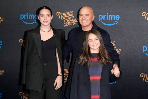 Luca Zingaretti mit Töchtern Emma Zingaretti und Bianca Zingaretti bei der Premiere des Amazon Prime Video Films Natale senza Babbo im Cinema Adriano. Rom, 18.11.2025