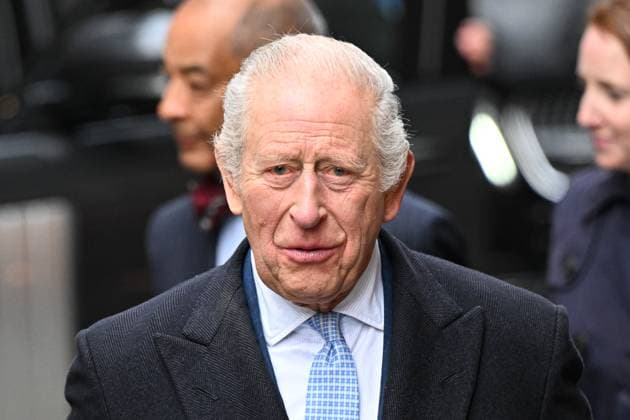 King Charles III at Fortnum & Mason LONDON, UNITED KINGDOM - NOVEMBER 19: King Charles III leaves Fortnum & Mason in central in London, United Kingdom on November 19, 2025. The King marked the second anniversary of Coronation Food Project. Rasid Necati Aslim Anadolu London United Kingdom. Editorial use only. Please get in touch for any other usage.  Copyright: x2025xAnadoluxRasidxNecatixAslimx