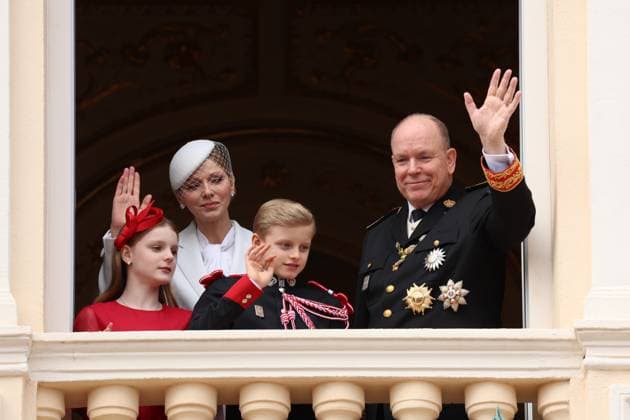 FÃªte nationale Monaco NO TABLOIDS WEB & PRINT, BILDZEITUNG OUT, BILD.DE OUT, NO DAILY MAIL, NO DAILY MAIL GROUP, NO VOICI, NO CLOSER, NO PUBLIC Princess Charlene of Monaco, Prince Jacques of Monaco, Prince Albert II of Monaco and Princess Gabriella of Monaco at the Balcony Palace during the Monaco National Day Celebrations, on November 19 TH 2025 La princesse Charlene de Monaco, le prince Jacques de Monaco, le prince Albert II de Monaco et la princesse Gabriella de Monaco au balcon du palais lors des cÃ lÃ brations de la FÃªte nationale monÃ gasque, le 19 novembre  Copyright: x Allpixx