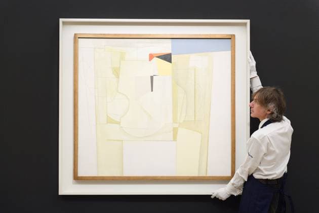 Sotheby s Modern British and Irish Art Evening Auction Sotheby s, London A technician holds up Sept. 53 (Balearic) by Ben Nicholson (est. Â£1.5m - Â£2.5m) which is to go on auction at Sotheby s Modern British and Irish Art Evening Auction on 25th November 2025 at Sotheby s, London, England, UK on Wednesday 19 November, 2025., Credit:Justin Ng Avalon UK, England, London, Sotheby s  Copyright: xJustinxNgx xAvalonx 1053351341