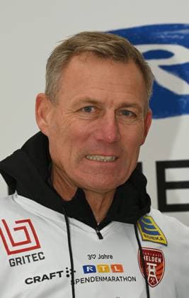 der ehemalige Fussballspieler Ingo Anderbrügge bei einem Fototermin zur 24 Stunden Geburtstags Challange zum 30. Geburtstag des RTL Spendenmarathon - wir helfen Kindern die ab 20.11. 18.00 Uhr stattfindet.