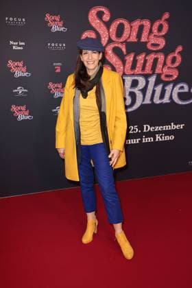 Ulrike Frank bei der Song Sung Blue Film Premiere am 19.11.2025 im Zoo Palast in Berlin Song Sung Blue Filmpremiere in Berlin mit Hugh Jackman & Kate Hudson