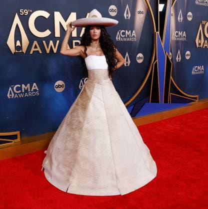 MORIAH arrives on the red carpet for the 59th CMA Awards in Nashville, Tennessee, on Wednesday, November 19, 2025.  NAS20251119105 JOHNxANGELILLO