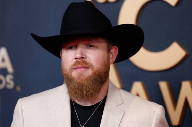 Tyler Braden arrives on the red carpet for the 59th CMA Awards in Nashville, Tennessee, on Wednesday, November 19, 2025.  NAS20251119151 JOHNxANGELILLO