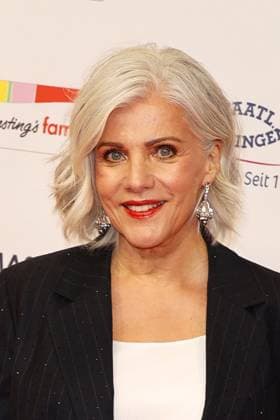 Birgit Schrowange bei der Verleihung Goldene Bild der Frau am 19.11.2025 im Stage Theater in Hamburg Goldene Bild der Frau Verleihung 2025 in Hamburg