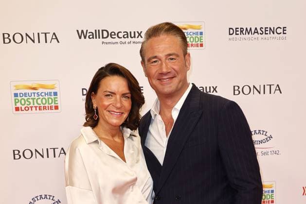 Sasha und Julia Roentgen bei der Verleihung Goldene Bild der Frau am 19.11.2025 im Stage Theater in Hamburg Goldene Bild der Frau Verleihung 2025 in Hamburg