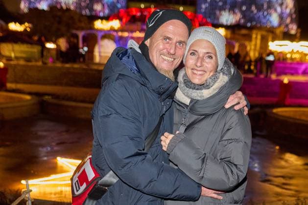 Ralf Zacherl mit Ehefrau Viola - Eroeffnung des Christmas Garden Berlin 2025 im Botanischen Garten Berlin am 19.11.2025. Christmas Garden Berlin 2025
