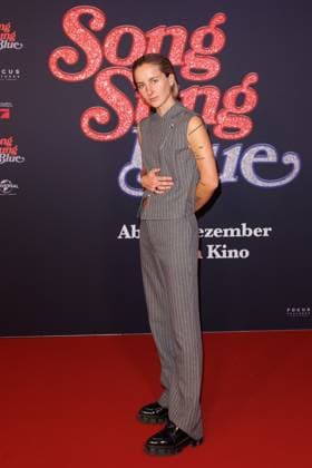 Premiere - Song Sung Blue - Alexasearth (Alexa Grassmann) bei der Europapremiere zu dem Kinofilm Song Sung Blue im Zoo Palast am 19.11.2025 in Berlin. Copyright: xEventpressxKochanx