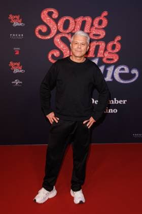 Premiere - Song Sung Blue - Markus Kavka bei der Europapremiere zu dem Kinofilm Song Sung Blue im Zoo Palast am 19.11.2025 in Berlin. Copyright: xEventpressxKochanx