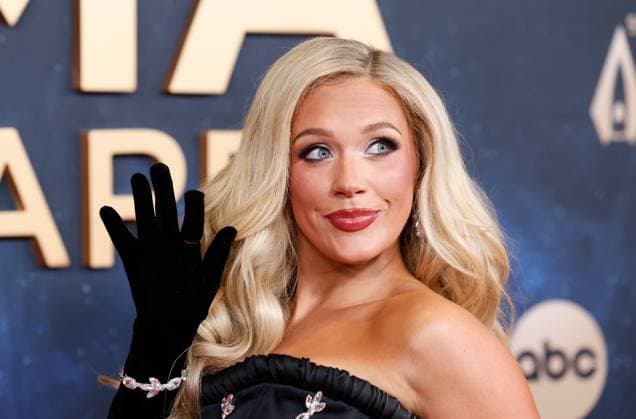 Megan Moroney arrives on the red carpet for the 59th CMA Awards in Nashville, Tennessee, on Wednesday, November 19, 2025.  NAS20251119185 JOHNxANGELILLO