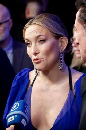 Song Sung Blue, Filmpremiere im Zoo Palast, Berlin, 19.11.2025 Kate Hudson bei dem Red Carpet Photocall von SONG SUNG BLUE im Zoo Palast Berlin am 19.11.2025 Berlin Zoo Palast Copyright: xAnitaxBuggex