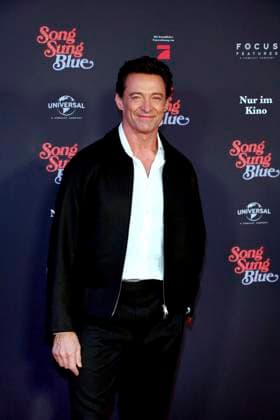 Song Sung Blue, Filmpremiere im Zoo Palast, Berlin, 19.11.2025 Hugh Jackman bei dem Red Carpet Photocall von SONG SUNG BLUE im Zoo Palast Berlin am 19.11.2025 Berlin Zoo Palast Copyright: xAnitaxBuggex