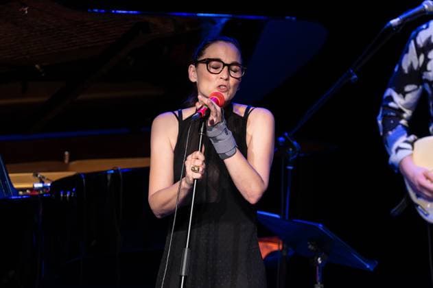 JAZZMADRID concert at the Fernanda Gómez Theatre in Madrid, Spain - 19 Nov 2025 Leonor Watling performs during the JAZZMADRID concert at the Fernanda Gómez Theatre in Madrid. Madrid Spain Copyright: xAtilanoxGarciax xSOPAxImagesx photo00986