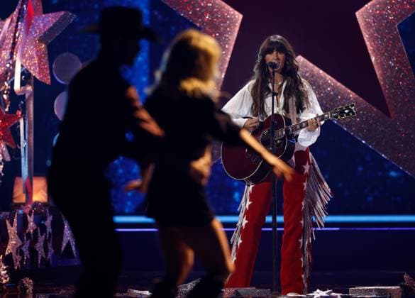 Ella Langley performs onstage during the 59th CMA Awards at the Bridgestone Arena in Nashville, Tennessee, on Wednesday, November 19, 2025.  NAS20251119341 JOHNxANGELILLO