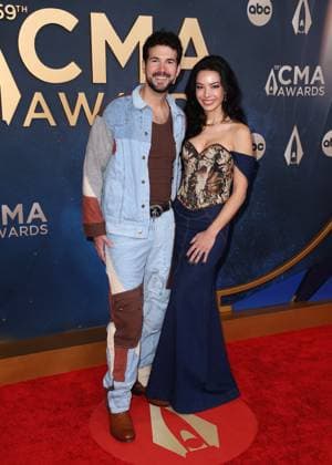 59th Annual CMA Awards - Arrivals Ben Johnson arriving at the 59th Annual Country Music Association Awards held at the Bridgestone Arena on November 19, 2025 in Nashville, TN. Nashville Bridgestone Arena Tennessee USA Copyright: xCurtisxHilbunx xAFF-USA.COMx