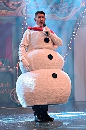 Crazy Christmas - Unsere liebsten Weihnachtslieder Paul Reeves anläßlich der Liveshow Crazy Christmas - Unsere liebsten Weihnachtslieder am 19.11.2025 im Europapark Rust. 20251119MWI095017