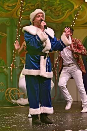 Crazy Christmas - Unsere liebsten Weihnachtslieder Ross Antony anläßlich der Liveshow Crazy Christmas - Unsere liebsten Weihnachtslieder am 19.11.2025 im Europapark Rust. 20251119MWI095202