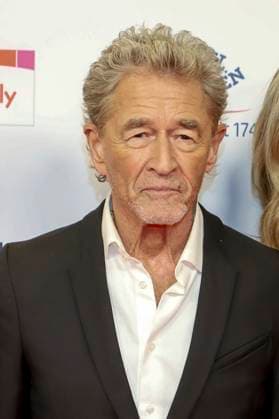 abb- Peter Maffay zu Gast auf dem roten Teppich bei der verleihung der Goldenen Bild der Frau 2025 im Theater im Hafen am 19.11.2025 in Hamburg Hamburg Deutschland