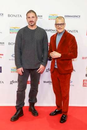 abb- Benjamin Piwko, Eckart Knoche zu Gast auf dem roten Teppich bei der verleihung der Goldenen Bild der Frau 2025 im Theater im Hafen am 19.11.2025 in Hamburg Hamburg Deutschland