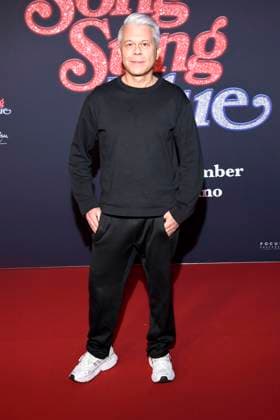 abb- Markus Kavka zu Gast auf dem roten Teppich bei der Europapremiere des Kino Films Song Sung Blue im Zoo Palast Berlin am 19.11.2025 in Berlin Berlin Deutschland