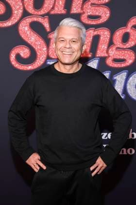 abb- Markus Kavka zu Gast auf dem roten Teppich bei der Europapremiere des Kino Films Song Sung Blue im Zoo Palast Berlin am 19.11.2025 in Berlin Berlin Deutschland