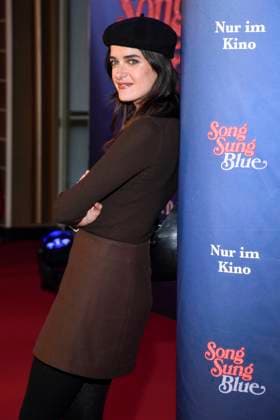 abb- Marie Nasemann zu Gast auf dem roten Teppich bei der Europapremiere des Kino Films Song Sung Blue im Zoo Palast Berlin am 19.11.2025 in Berlin Berlin Deutschland