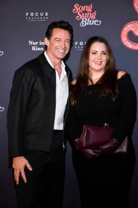 abb- Hugh Jackman, Paula Lambert zu Gast auf dem roten Teppich bei der Europapremiere des Kino Films Song Sung Blue im Zoo Palast Berlin am 19.11.2025 in Berlin Berlin Deutschland