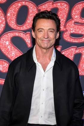 abb- Hugh Jackman zu Gast auf dem roten Teppich bei der Europapremiere des Kino Films Song Sung Blue im Zoo Palast Berlin am 19.11.2025 in Berlin Berlin Deutschland