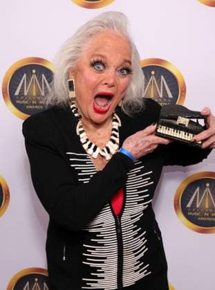 16th Annual Hollywood Music in Media Awards held at AVALON Hollywood & Bardot Featuring: Carol Connors Where: Los Angeles, California, United States When: 19 Nov 2025 Credit: Faye s Vision Cover Images EDITORIAL USE ONLY. NOT FOR USE BY NEWSPAPERS BASED IN THE UK. Copyright: xx coverimg55280837