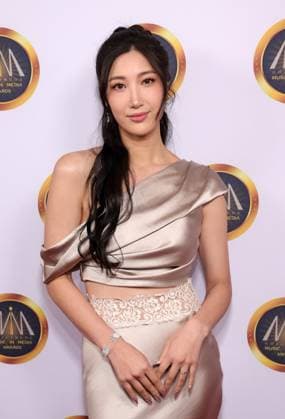 16th Annual Hollywood Music in Media Awards held at AVALON Hollywood & Bardot Featuring: EJAE Where: Los Angeles, California, United States When: 19 Nov 2025 Credit: Faye s Vision Cover Images EDITORIAL USE ONLY. NOT FOR USE BY NEWSPAPERS BASED IN THE UK. Copyright: xx coverimg55280819