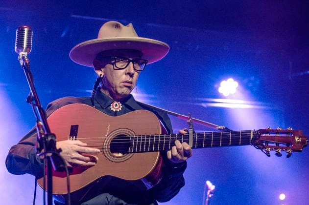 Micah P. Hinson live bei einem Konzert seiner The Tomorrow Man -Tour im Monk Club. Rom, 19.11.2025