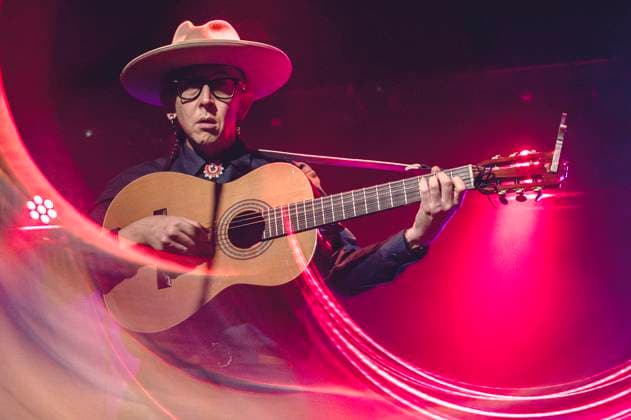 Micah P. Hinson live bei einem Konzert seiner The Tomorrow Man -Tour im Monk Club. Rom, 19.11.2025