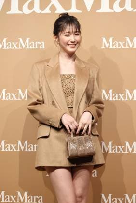 November 20, 2025, Tokyo, Japan - Japanese actress Tsubasa Honda poses for a photo call for Italian high fashion brand Max Mara popup store preview event in Tokyo on Thursday, November 20, 2025. (photo by Yoshio Tsunoda AFLO)  aflo_311008032