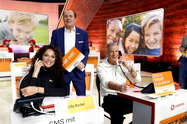 Lilly Becker, Wolfram Kons und Henry Maske beim 30. RTL-Spendenmarathon 2025 im Studio 8 der EMG Studios. Hürth, 20.11.2025