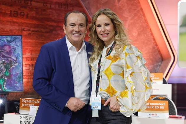 Wolfram Kons und Katja Burkard beim 30. RTL-Spendenmarathon 2025 im Studio 8 der EMG Studios. Hürth, 20.11.2025