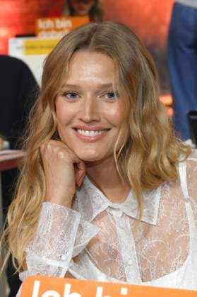 Toni Garrn beim 30. RTL-Spendenmarathon 2025 im Studio 8 der EMG Studios. Hürth, 20.11.2025
