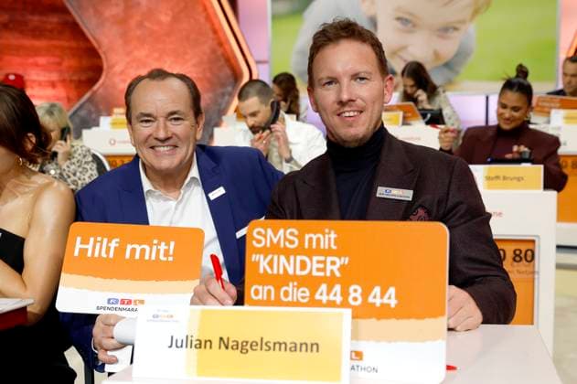 Wolfram Kons und Julian Nagelsmann beim 30. RTL-Spendenmarathon 2025 im Studio 8 der EMG Studios. Hürth, 20.11.2025