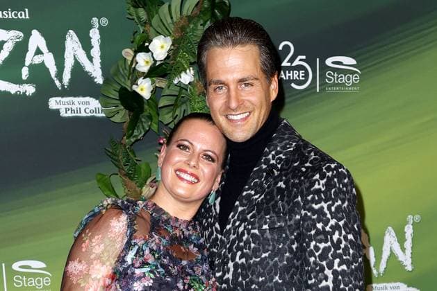 Alexander Klaws und Nadja Scheiwiller bei der Tarzan Musical Premiere am 20.11.2025 im Stage Theater Neue Flora in Hamburg Tarzan Musical Premiere in Hamburg