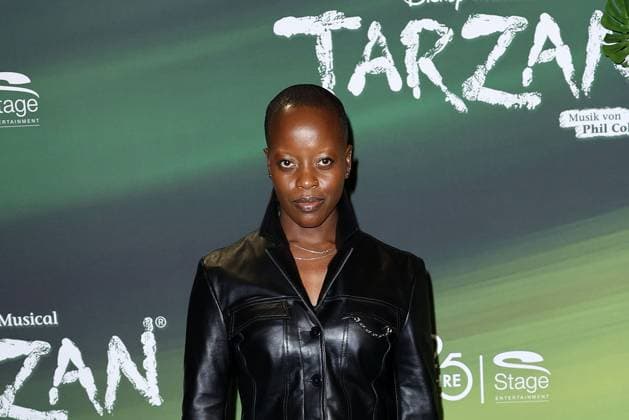 Florence Kasumba bei der Tarzan Musical Premiere am 20.11.2025 im Stage Theater Neue Flora in Hamburg Tarzan Musical Premiere in Hamburg