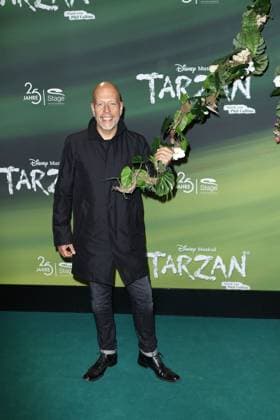 Lotto King Karl bei der Tarzan Musical Premiere am 20.11.2025 im Stage Theater Neue Flora in Hamburg Tarzan Musical Premiere in Hamburg