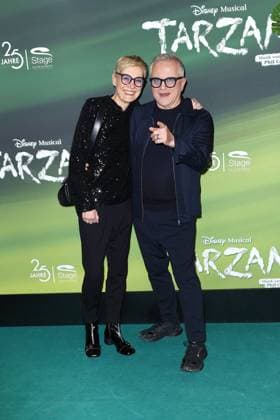 Kerstin Goeritz und Joerg Knoer bei der Tarzan Musical Premiere am 20.11.2025 im Stage Theater Neue Flora in Hamburg Tarzan Musical Premiere in Hamburg