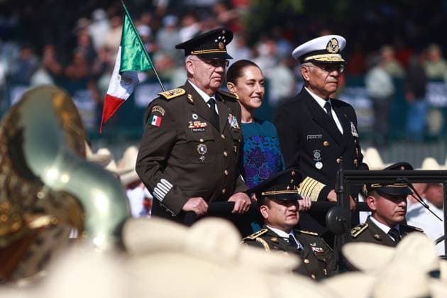 Mexico celebrates 115th Anniversary of the Mexican revolution with grand parade MEXICO CITY, MEXICO - NOVEMBER 20: Secretary of Defense Ricardo Trevilla (L) Mexican President Claudia Sheiunbaum (C) and Secretary of the Navy Raymundo Morales (R) attend the Mexico’s Revolution Day Parade commemorating the 115th anniversary of the Mexican Revolution at Zocalo Square in Mexico City, Mexico on November 20, 2025. Daniel Cardenas Anadolu Mexico City Mexico. Editorial use only. Please get in touch for any other usage.  Copyright: x2025xAnadoluxDanielxCardenasx