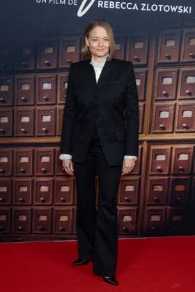 Vie Privee Paris Film Premiere NB Jodie Foster attends Vie Privee Paris Film Premiere at Pathe Palace on November 20, 2025 in Paris, France. Photo by Nasser Berzane ABACAPRESS.COM Paris France  Copyright: xBerzanexNasser ABACAx