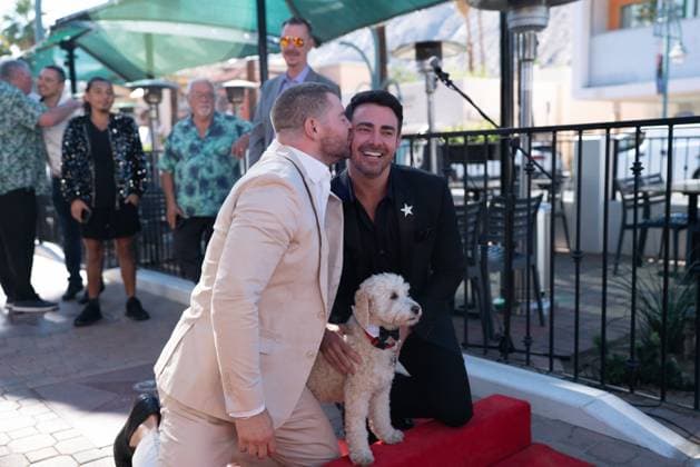 November 20, 2025, Palm Springs, California, USA: Actor, television host, producer, and LGBTQI+ advocateÃ‚ JONATHAN BENNETT honored with theÃ‚ 483rd starÃ‚ on theÃ‚ Palm Springs Walk of the Stars joined by husband JAYMES VAUGHAN. Palm Springs USA - ZUMAp226 20251120_zep_p226_003 Copyright: xPatrickxPerezx
