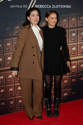 Vie Privee premiere at Pathe Palace theatre Avant premiere de Vie Privee au cinéma Pathe Palace Rebecca Zlotowski and Natalie Portman 450884 2000 01 01 France  Copyright: xSebastienxFremontx xStarfacex STAR_450884_022
