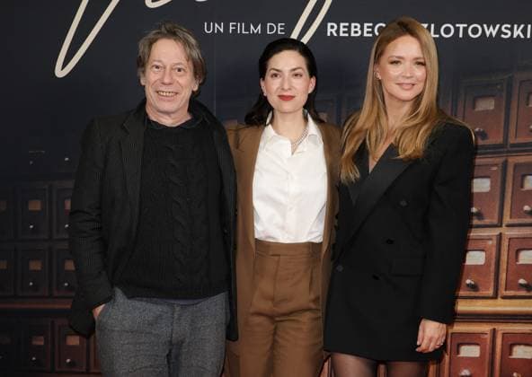 Mathieu Amalric, Rebecca Zlotowski et Virginie Efira Première du film Vie Privée au cinéma Pathé Palace à Paris le 20 novembre 2025 Coadic Guirec Bestimage Premiere of the film Vie Privée at the Pathé Palace cinema in Paris on November 20, 2025 Paris France  Copyright: xCOADICxGUIRECx xBESTIMAGExCOADICxGUIRECx xBESTIMAGEx