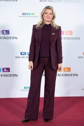 Annika BEGIEBING, Moderatorin, 30. RTL Spendenmarathon Wir helfen Kindern , Fernsehen, 20.-21.11.2024 in Huerth, Deutschland,