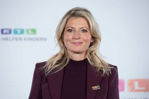 Annika BEGIEBING, Moderatorin, 30. RTL Spendenmarathon Wir helfen Kindern , Fernsehen, 20.-21.11.2024 in Huerth, Deutschland,