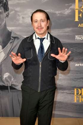 Timo Jacobs bei der FFW Eröffnung mit der Premiere des Kinofilms L Ã tranger Der Fremde bei der 24. Französischen Filmwoche im Delphi Filmpalast. Berlin, 20.11.2025