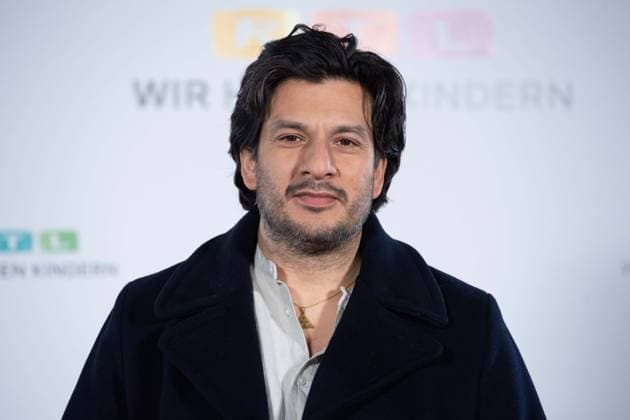 Francisco MEDINA, Schauspieler, Portraet, Porträt, Portrait, Angeschnittenes Einzelbild, Einzelmotiv, 30. RTL Spendenmarathon Wir helfen Kindern , Fernsehen, 20.-21.11.2024 in Huerth, Deutschland,